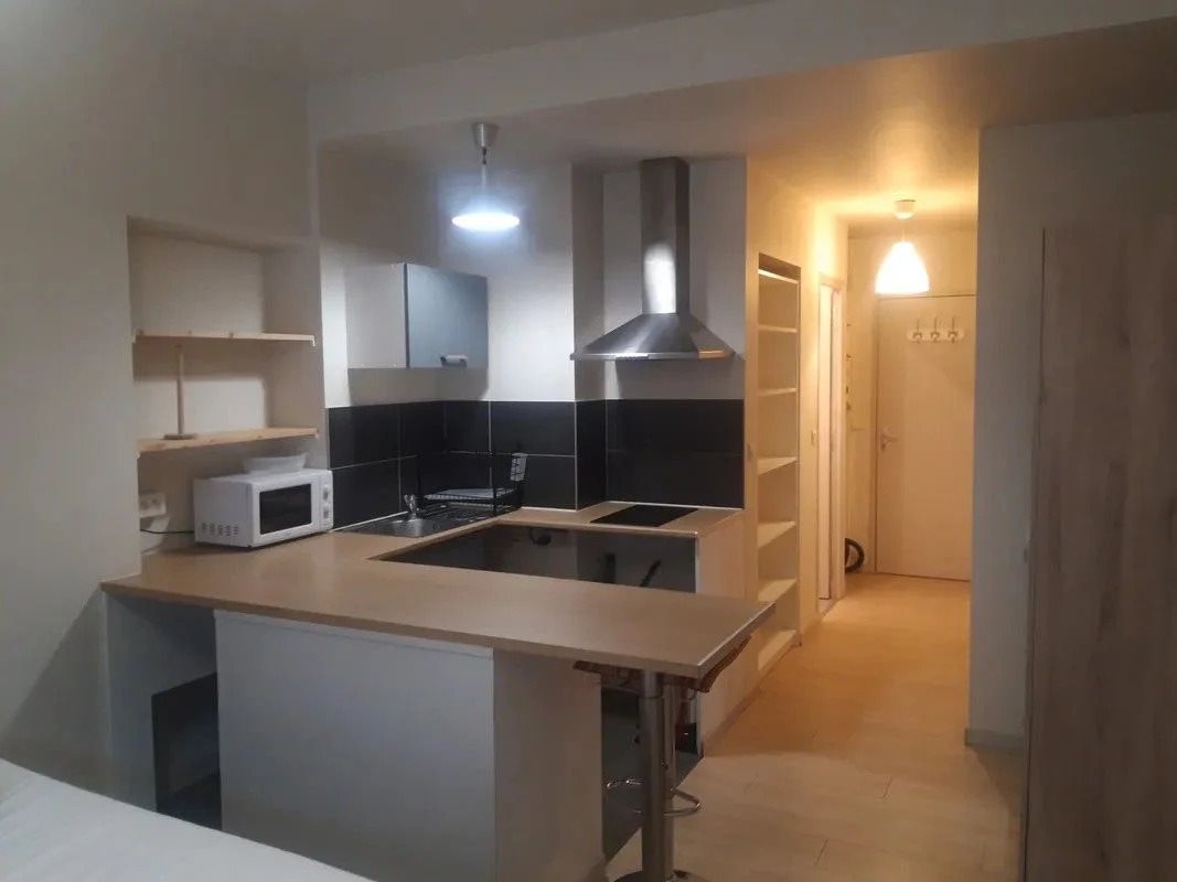 Appartement à louer, 24m², Saint-Etienne