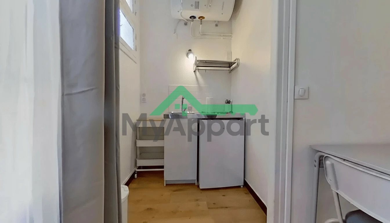 Appartement à louer, 23m², Paris 18ème