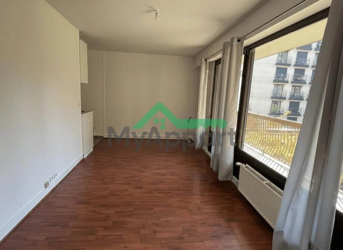 Appartement à louer, 28m², Paris 18ème