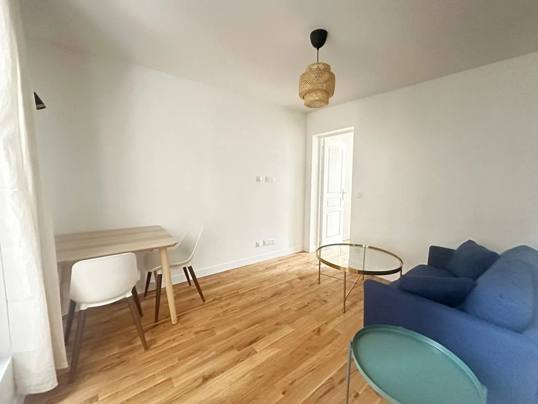Appartement à louer, 30m², Paris 18ème