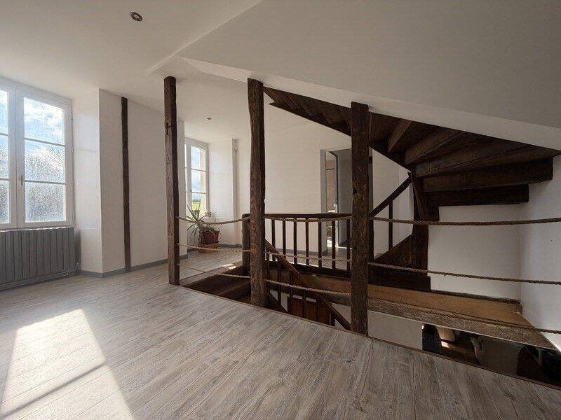 Maison à vendre, 196m², Montchevrier