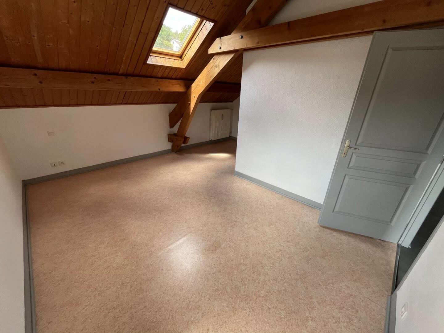 Appartement à louer, 62m², Chassal-Molinges