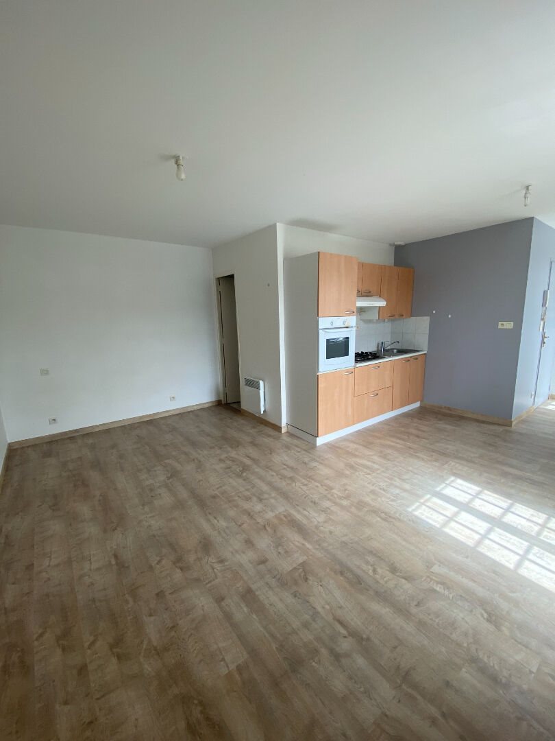 Appartement à louer, 25m², Bécon-les-Granits