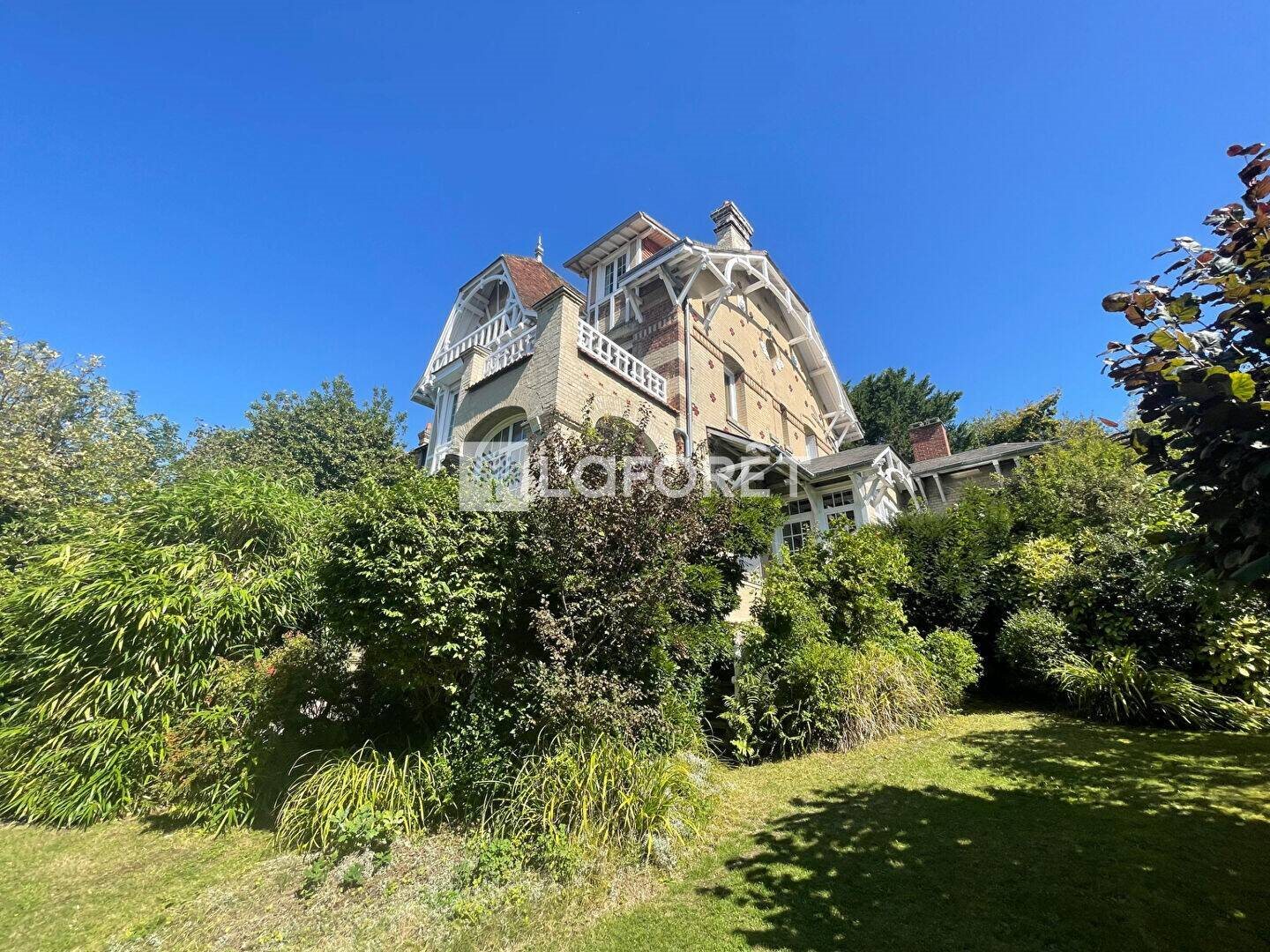 Maison à vendre, 247m², Sainte-Adresse