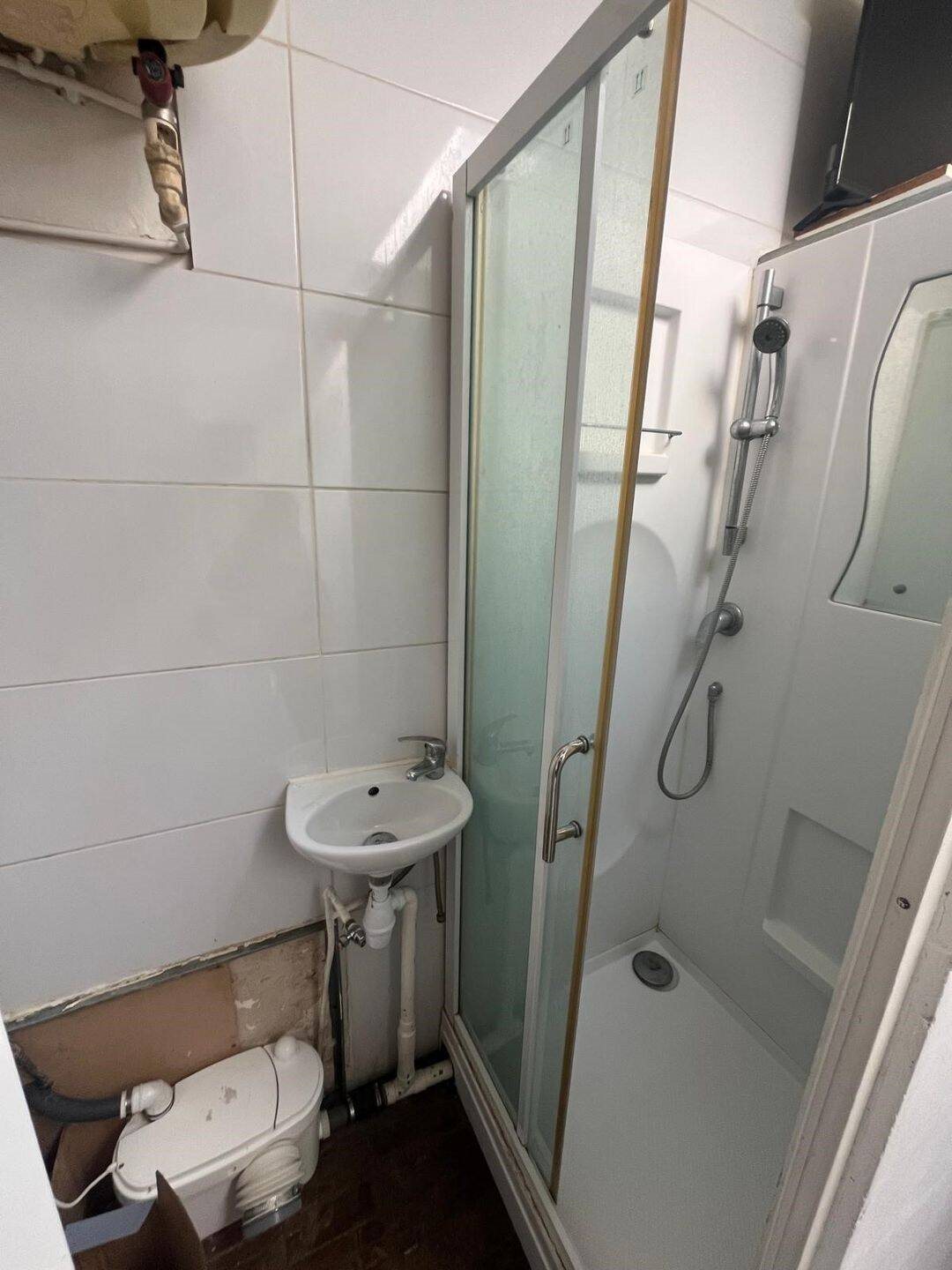 Appartement à louer, 9m², Paris 17ème