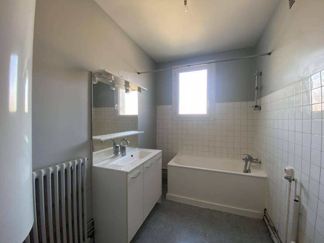 Appartement à louer, 93m², Le Blanc