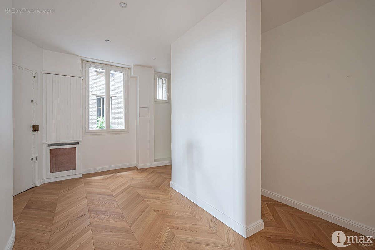 Appartement à vendre, 107m², Paris 18ème