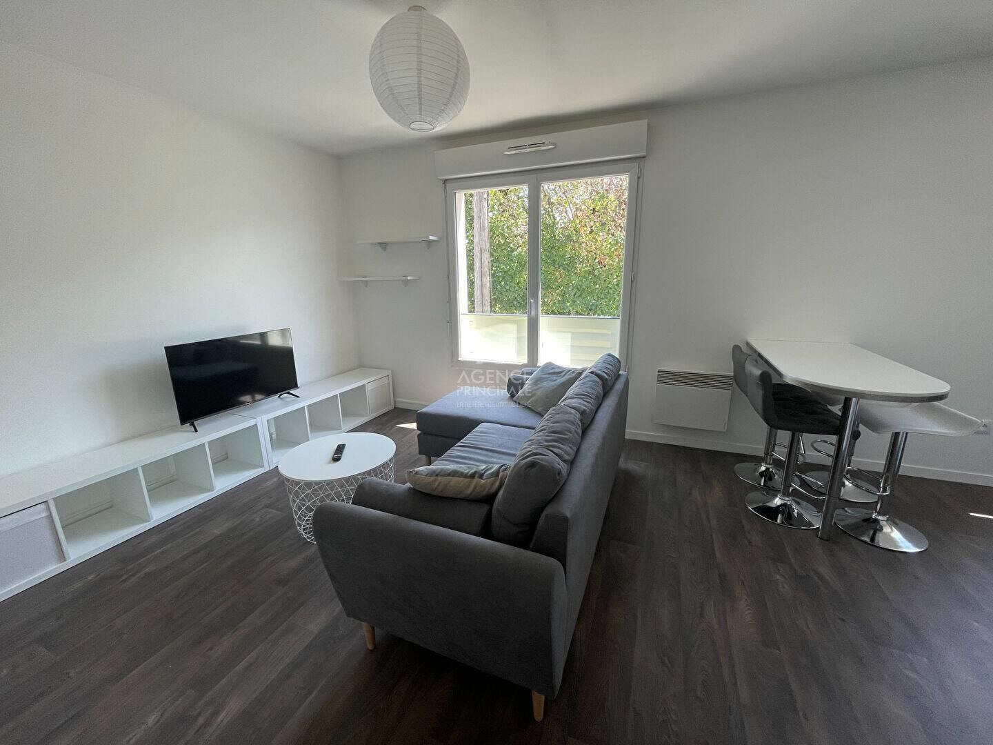 Maison à louer, 39m², Poissy