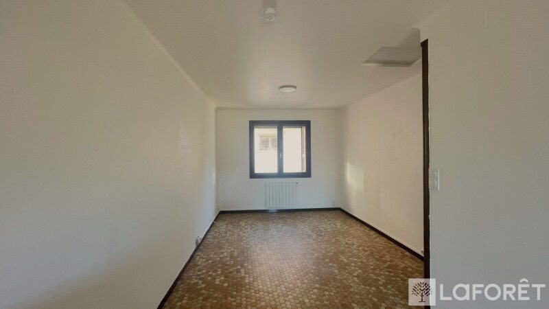 Appartement à louer, 44m², Prades