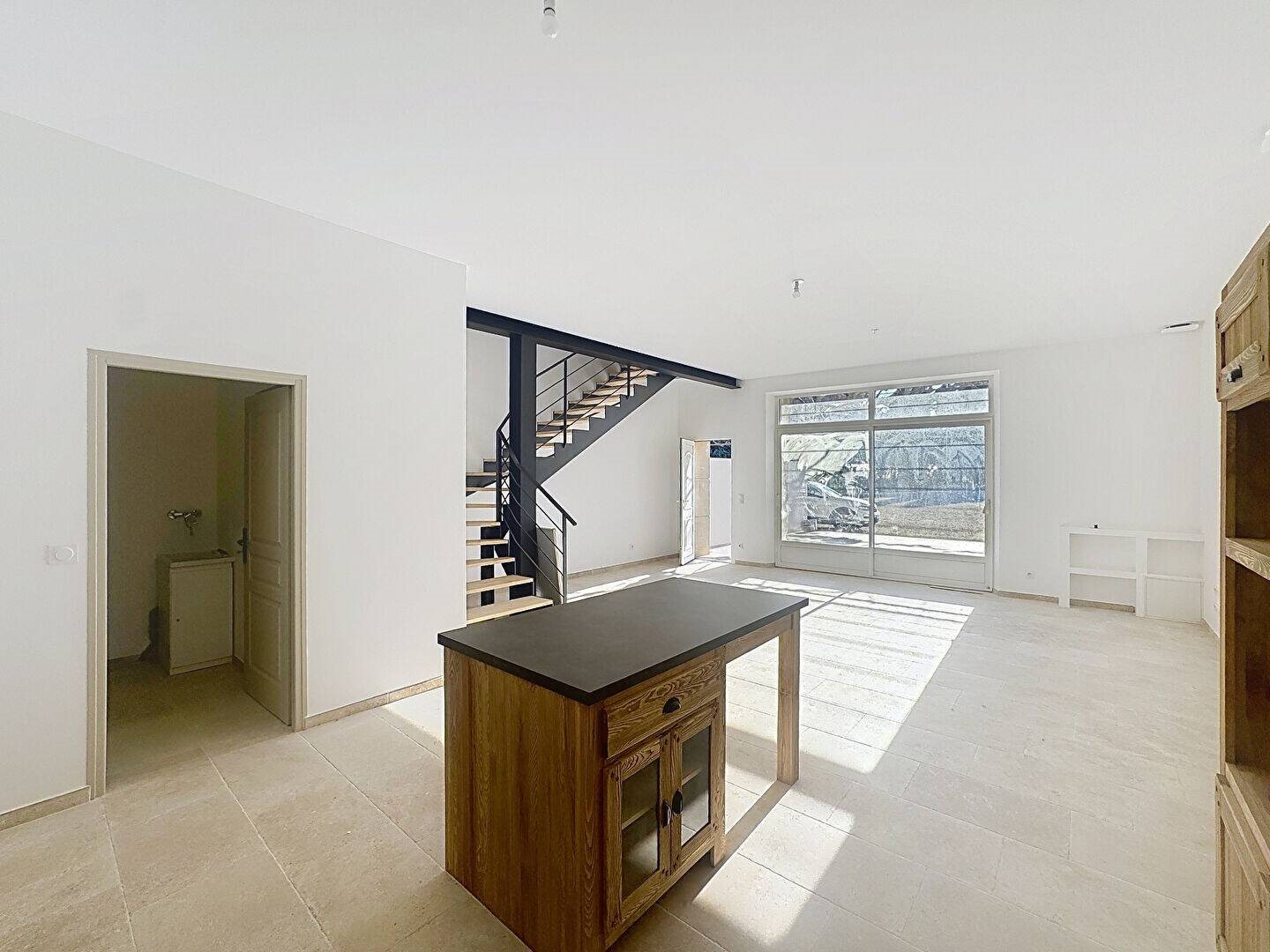 Maison à louer, 104m², Saint-Rémy-de-Provence