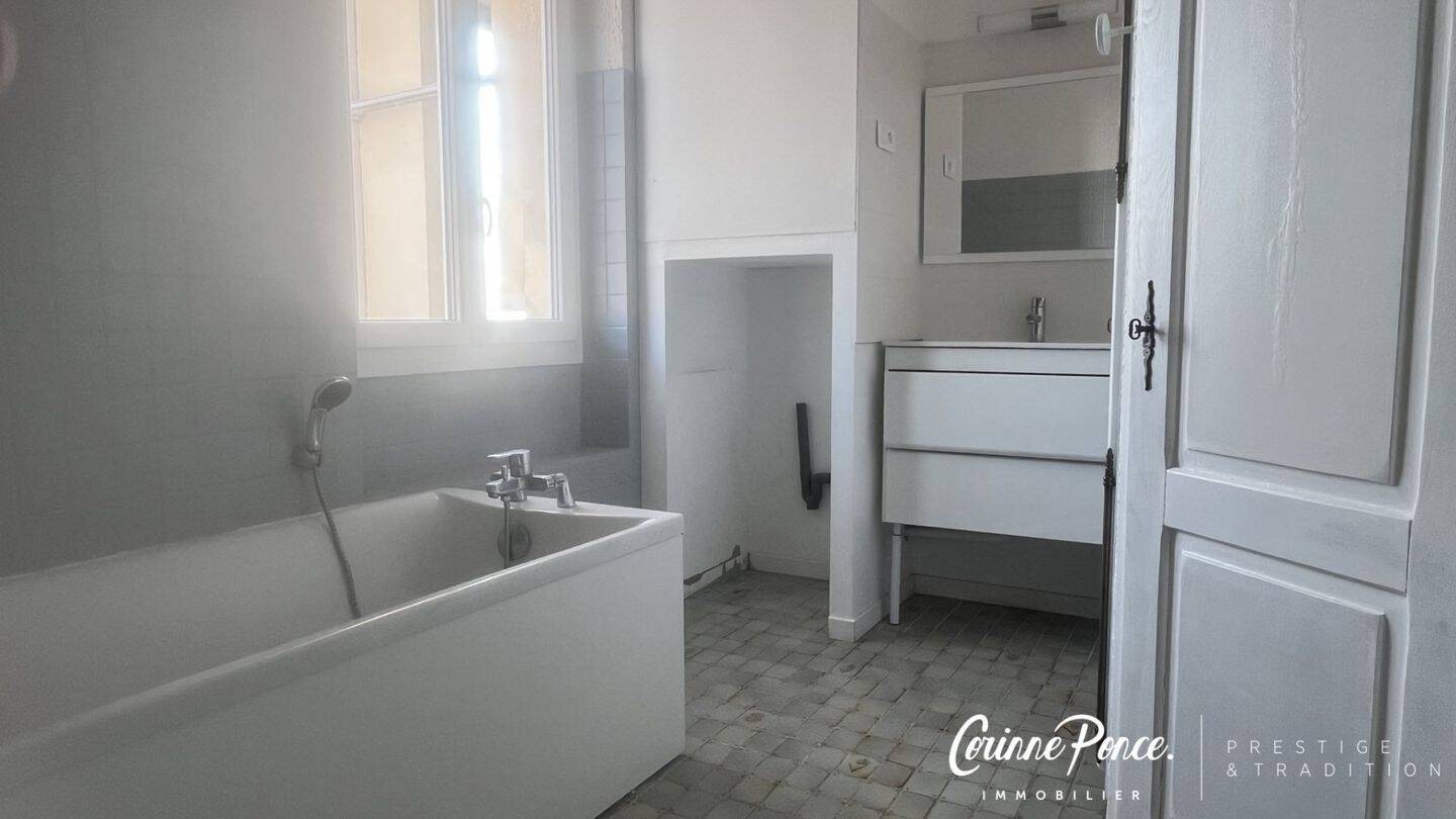 Appartement à vendre, 90m², Nîmes