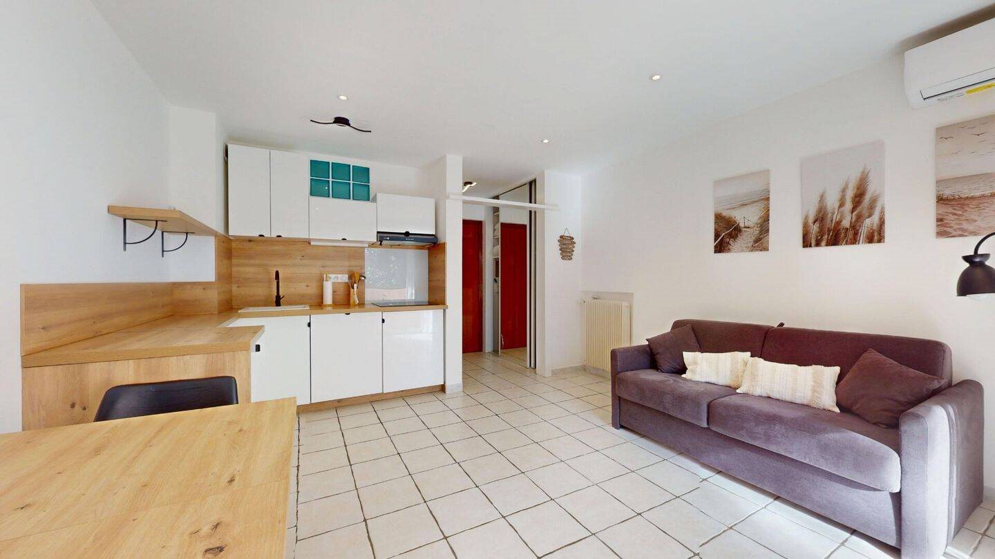 Appartement à louer, 24m², Villeneuve-Loubet