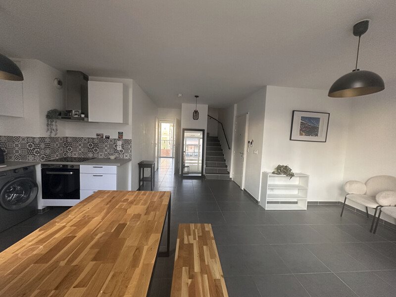 Appartement à louer, 64m², Nice