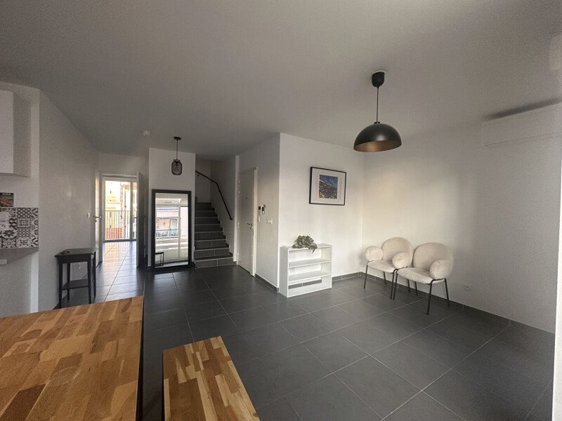 Appartement à louer, 64m², Nice