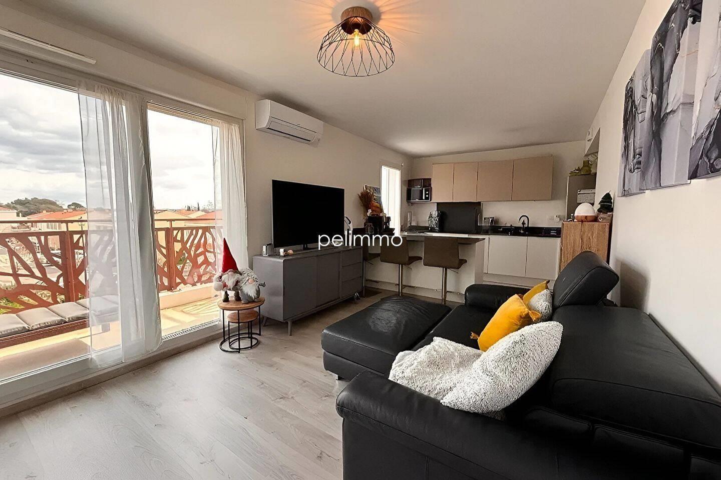 Appartement à louer, 43m², Grans