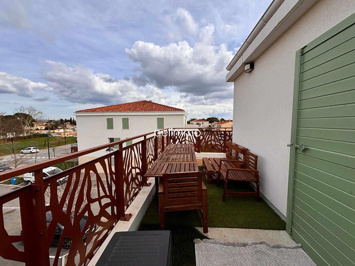 Appartement à louer, 43m², Grans