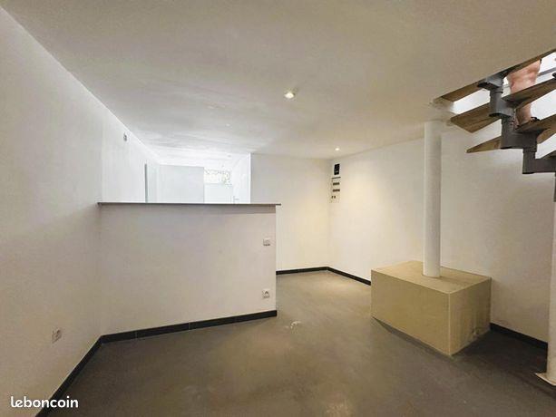 Maison à louer, 60m², Pélissanne