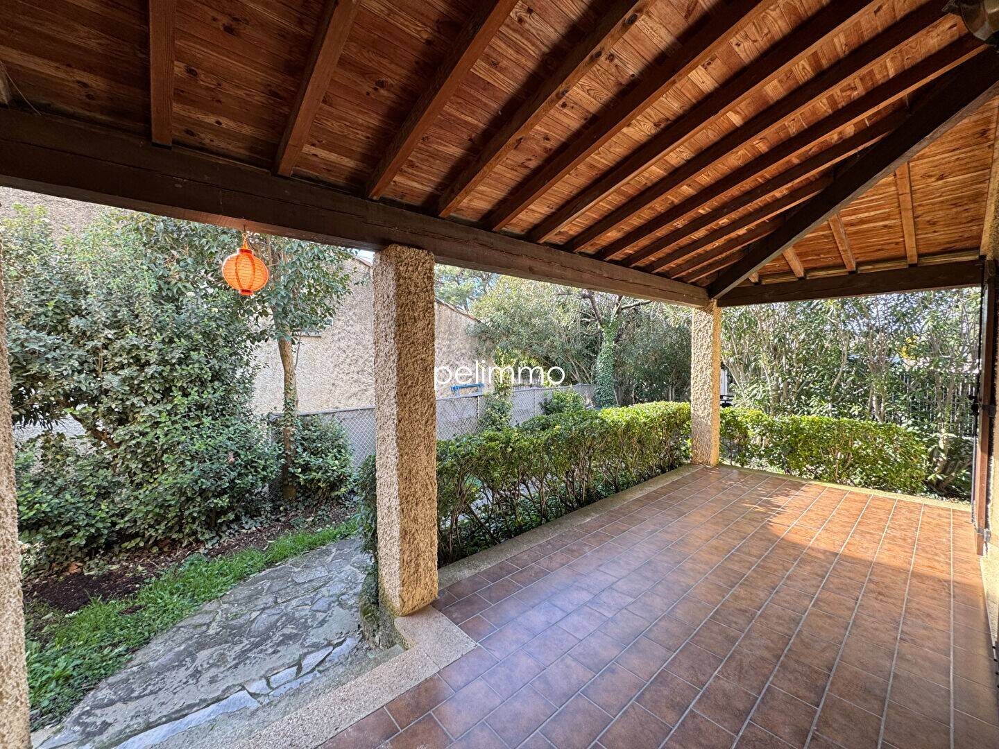 Maison à louer, 101m², Pélissanne