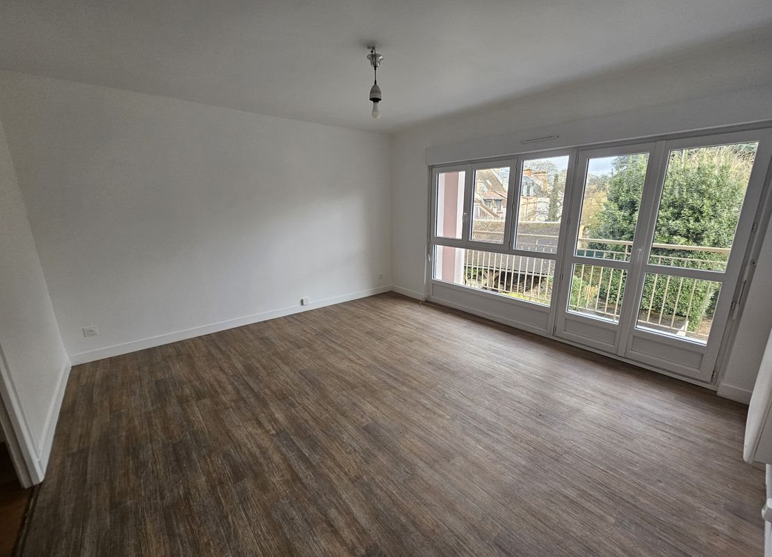 Appartement à louer, 52m², Limours