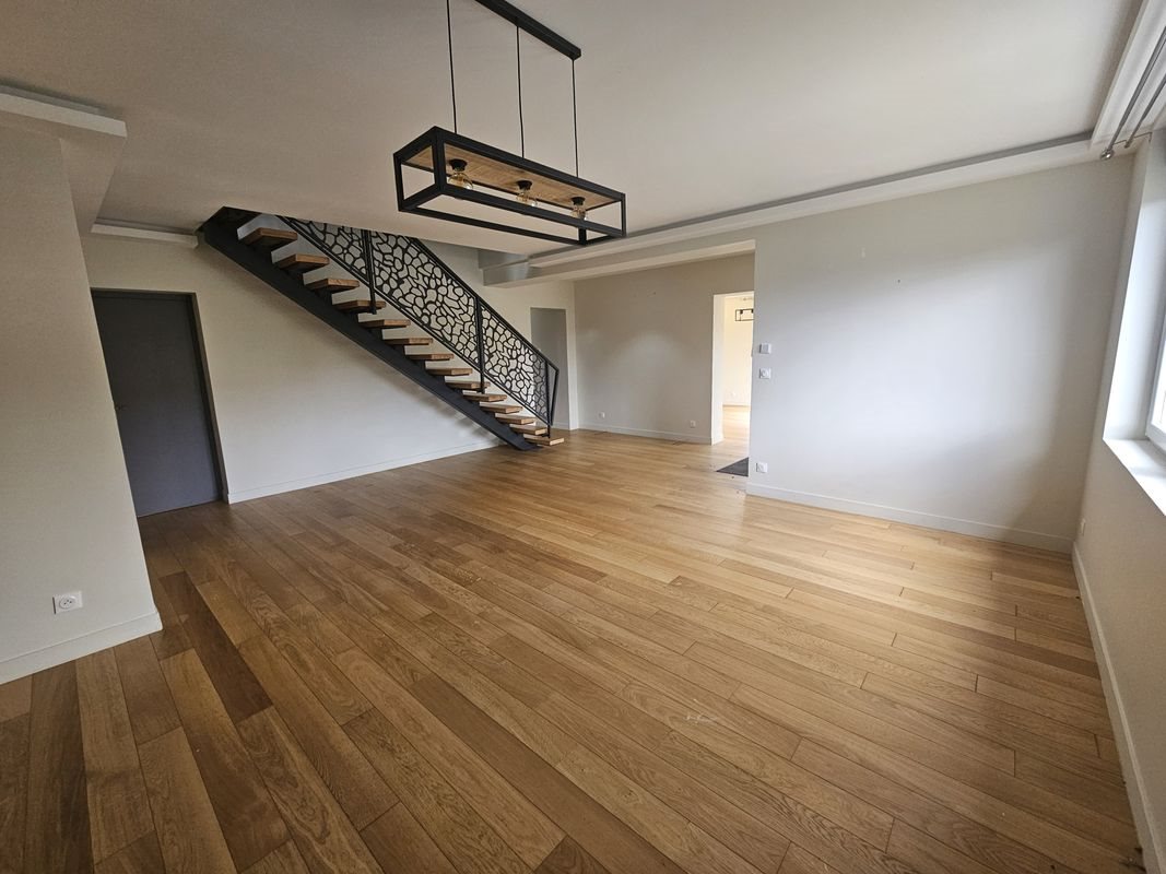 Maison à louer, 199m², Limours