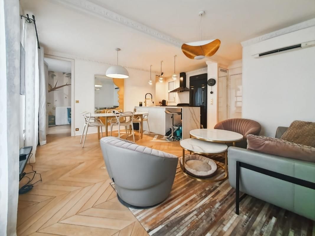 Appartement à louer, 55m², Paris 18ème