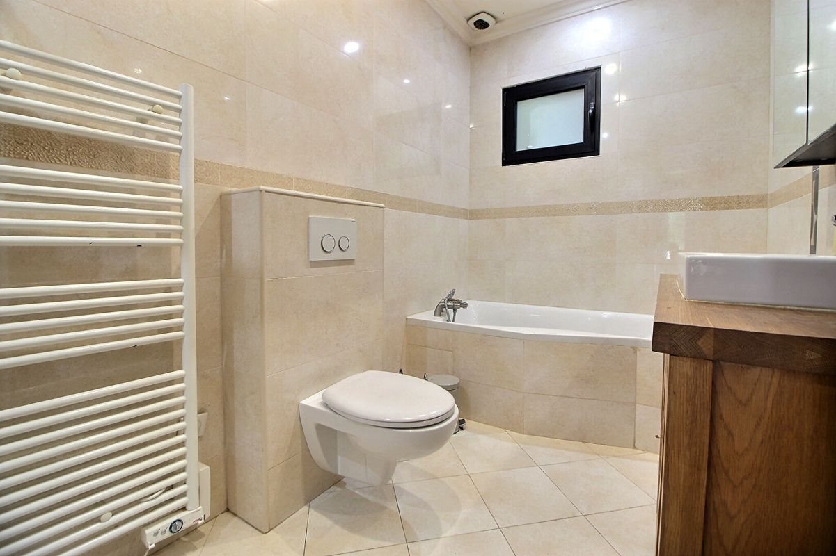 Maison à louer, 109m², Linas