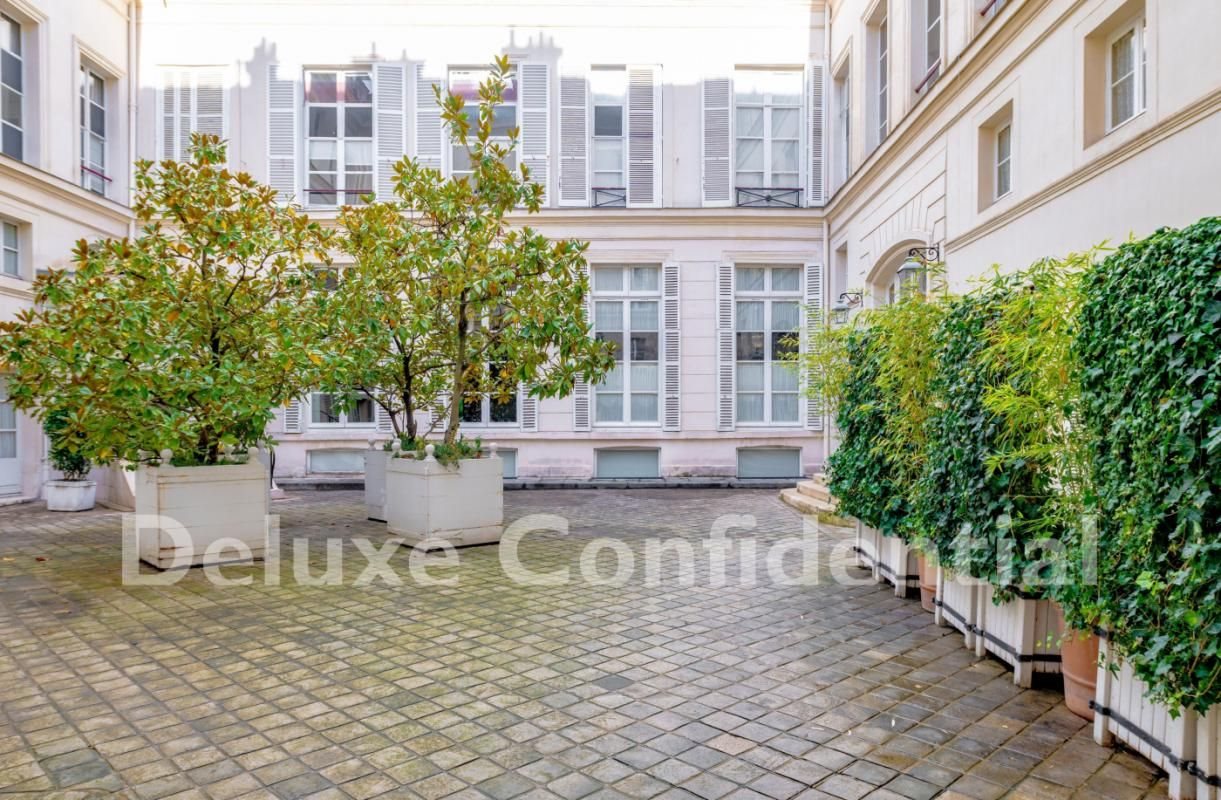 Appartement à louer, 72m², Paris 7ème