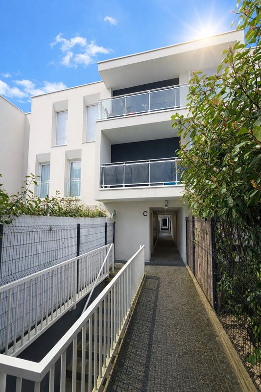 Appartement à louer, 41m², Romainville