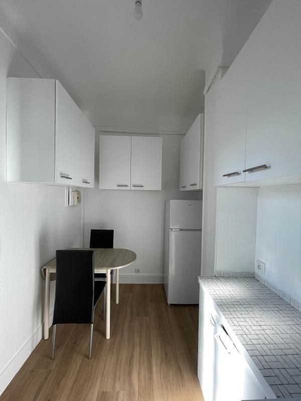 Appartement à louer, 24m², Paris 19ème