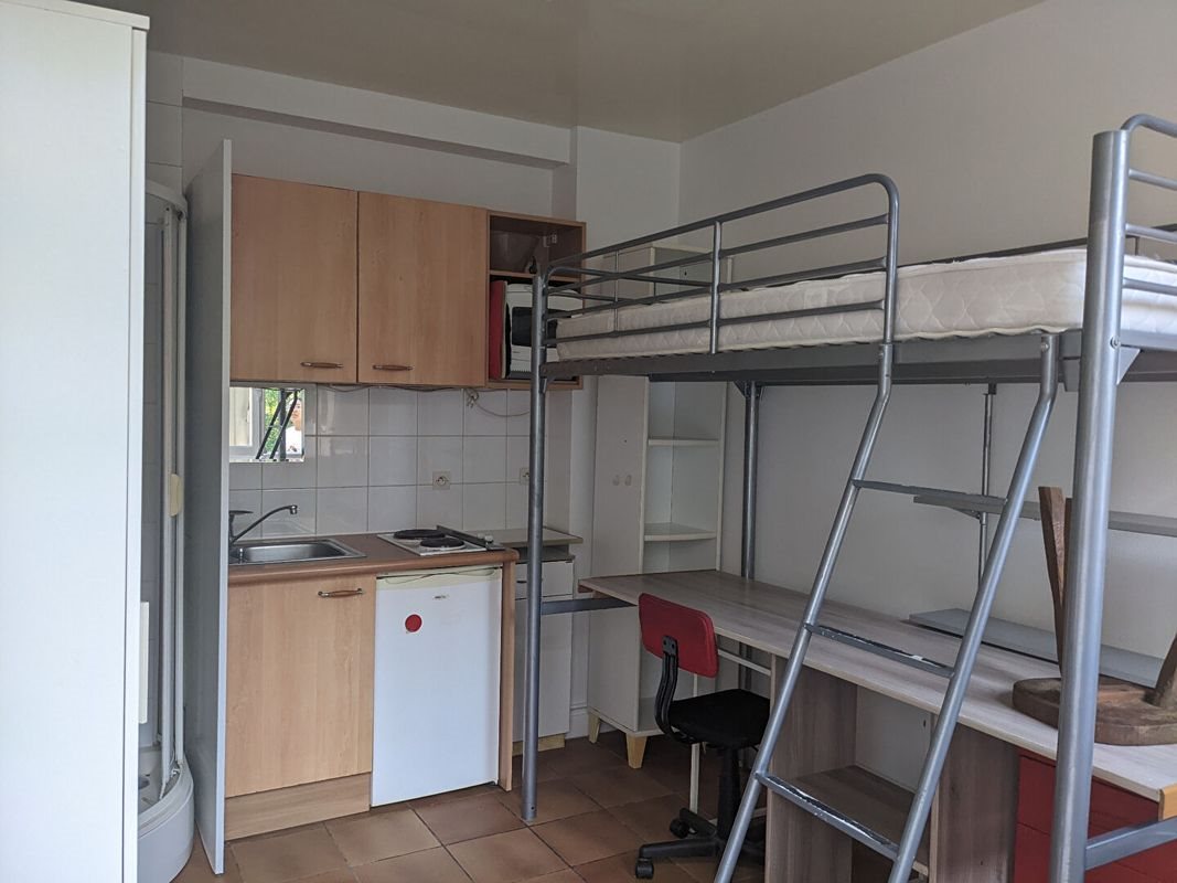 Appartement à louer, 10m², Paris 16ème