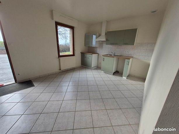 Maison à louer, 37m², Combourg
