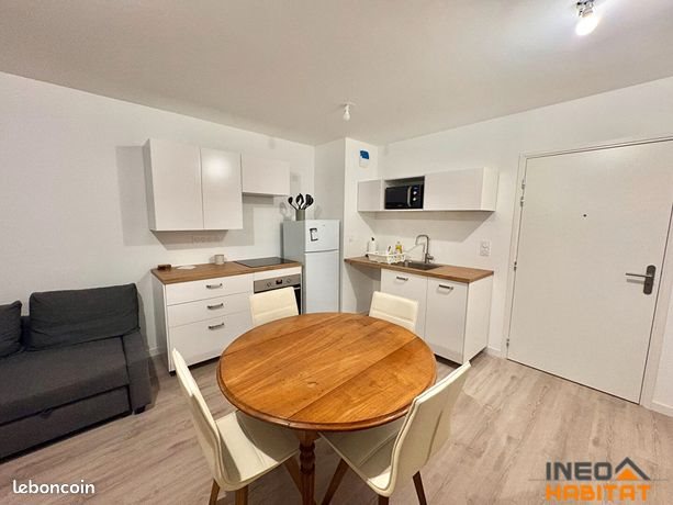 Appartement à louer, 43m², Gévezé
