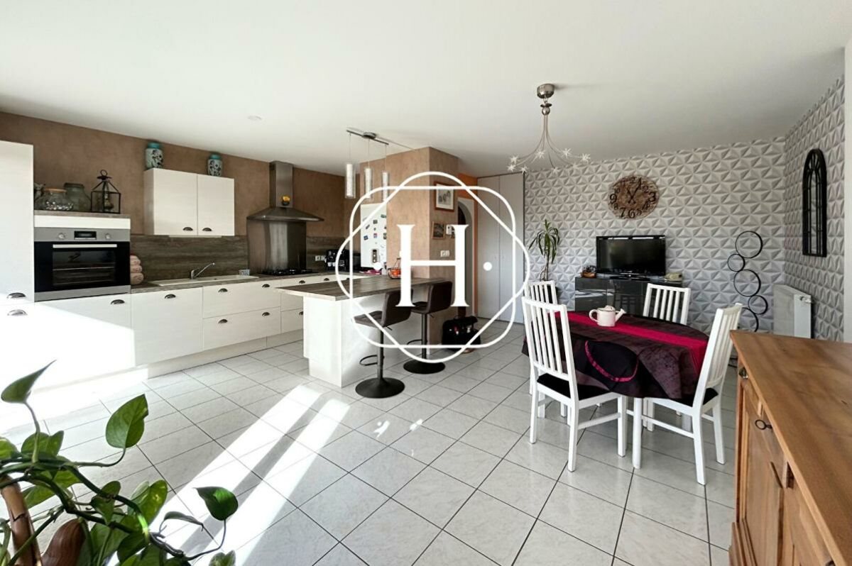 Appartement à vendre, 67m², Péronnas