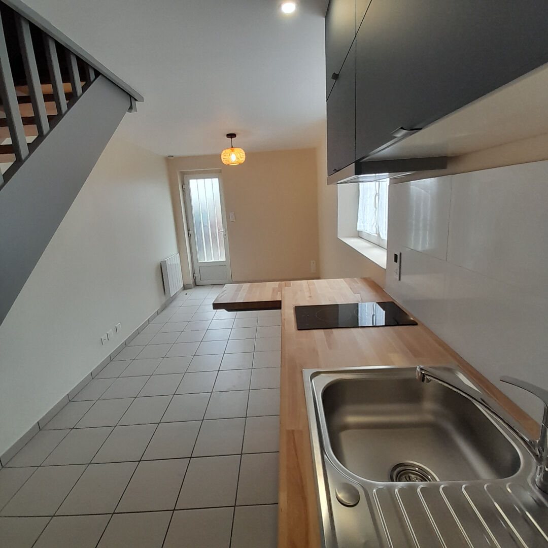 Appartement à louer, 23m², La Ferté-Saint-Aubin