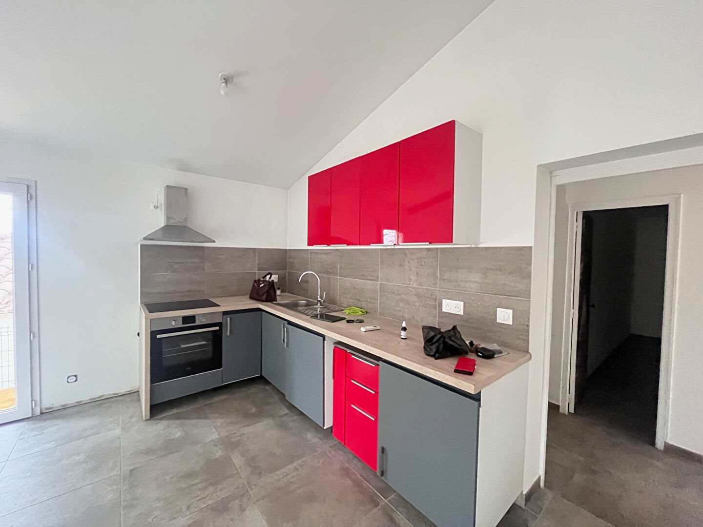 Maison à louer, 55m², Saint-Maximin-la-Sainte-Baume