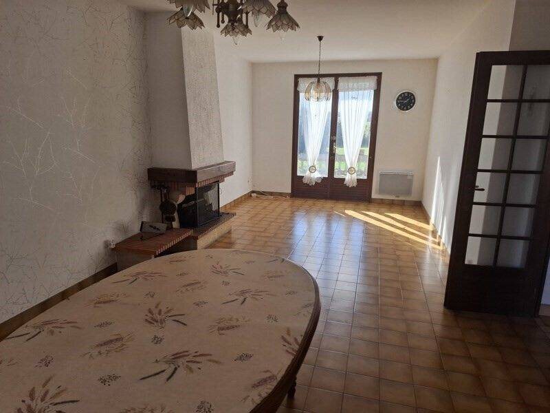 Maison à vendre, 89m², Saint-Genou