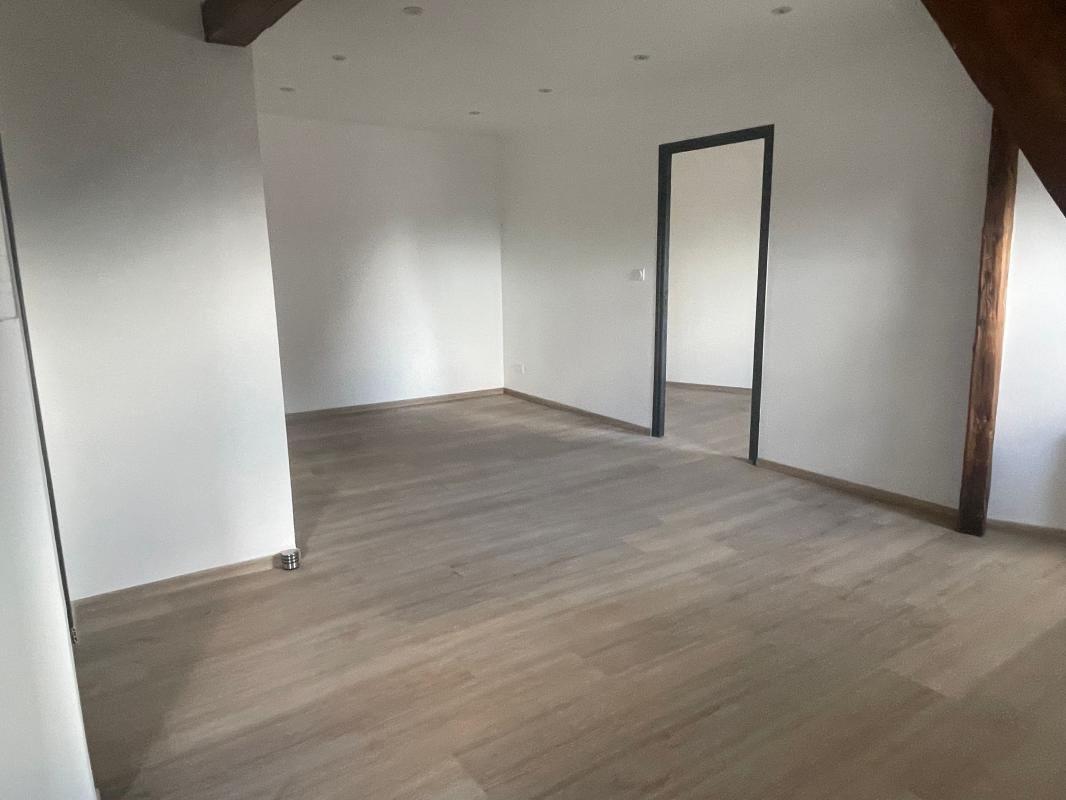 Appartement à louer, 43m², Saint-Amand-les-Eaux