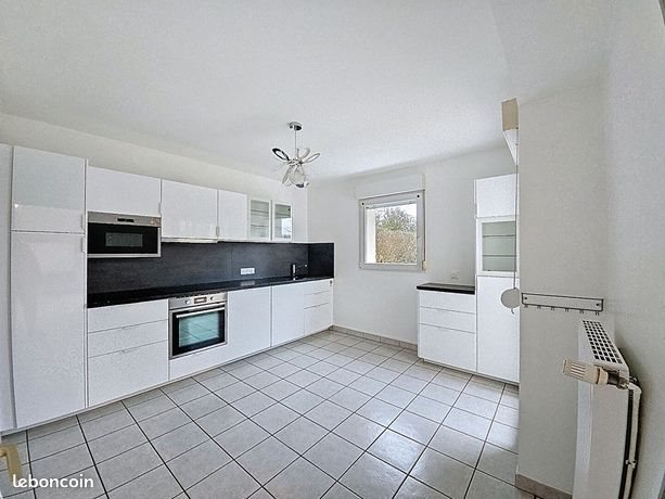 Maison à louer, 109m², Bourg-en-Bresse