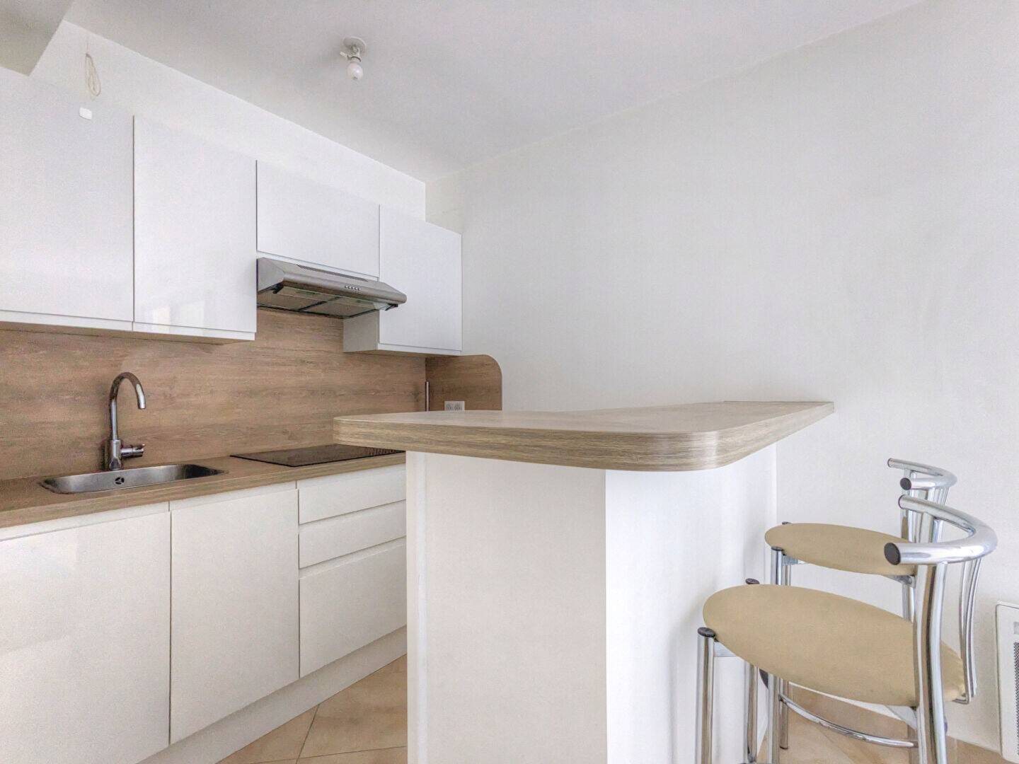 Appartement à louer, 30m², La Garenne-Colombes