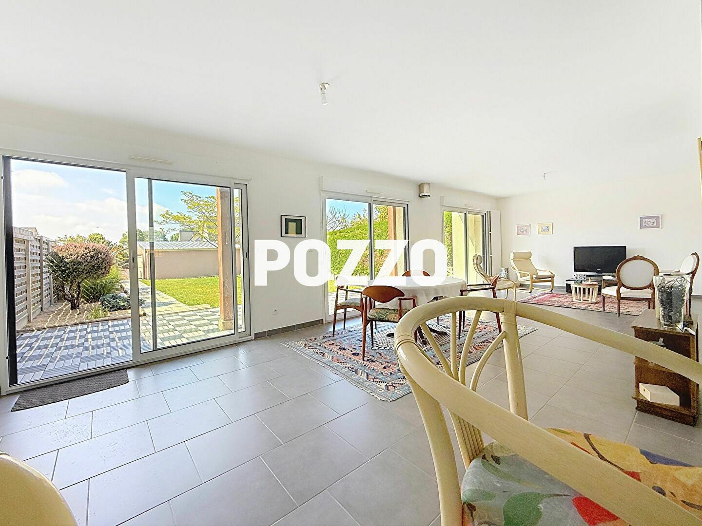 Maison à louer, 142m², Granville