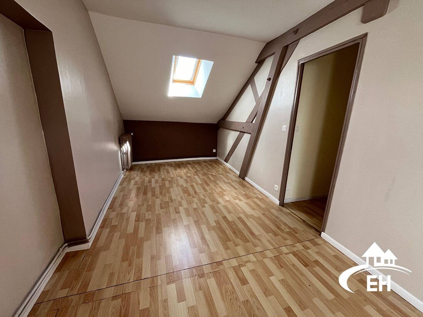 Maison à louer, 110m², L'Aigle