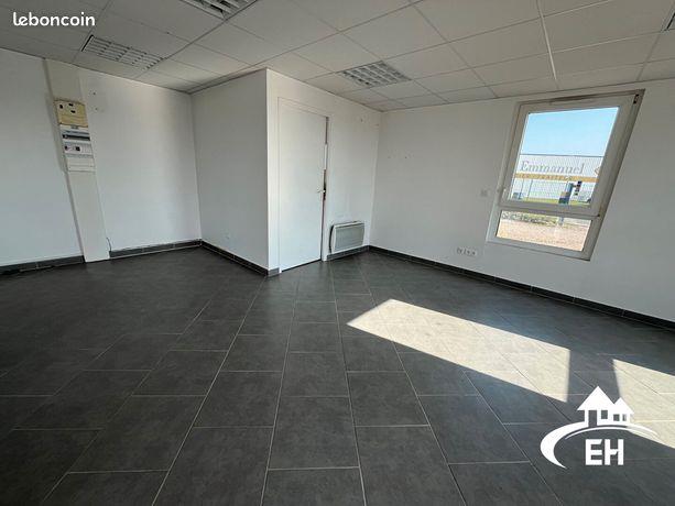 Maison à louer, 223m², Rugles