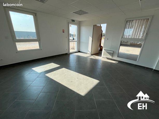 Maison à louer, 223m², Rugles