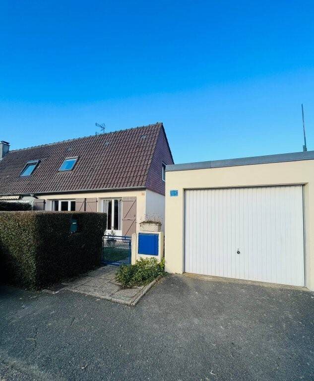Maison à louer, 91m², Isneauville