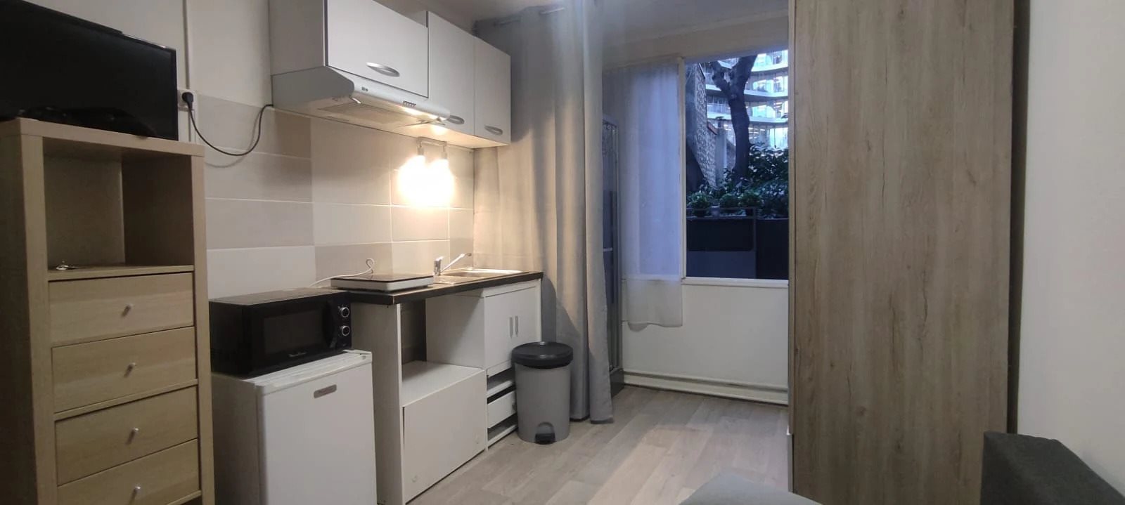 Appartement à louer, 11m², Paris 16ème