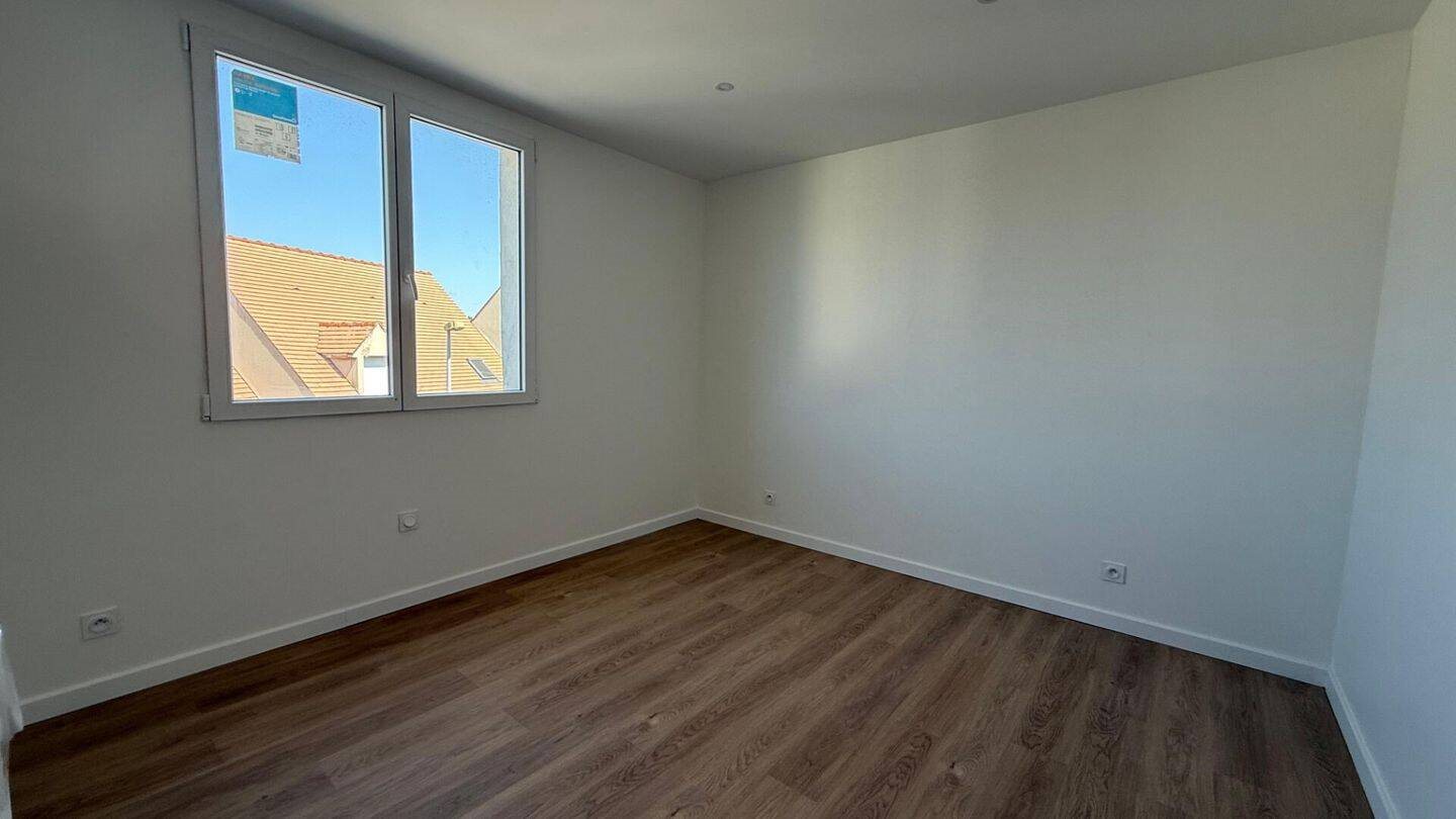 Maison à louer, 110m², Carrières-sur-Seine
