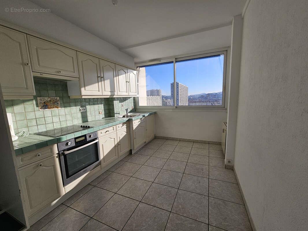 Appartement à vendre, 66m², Toulon