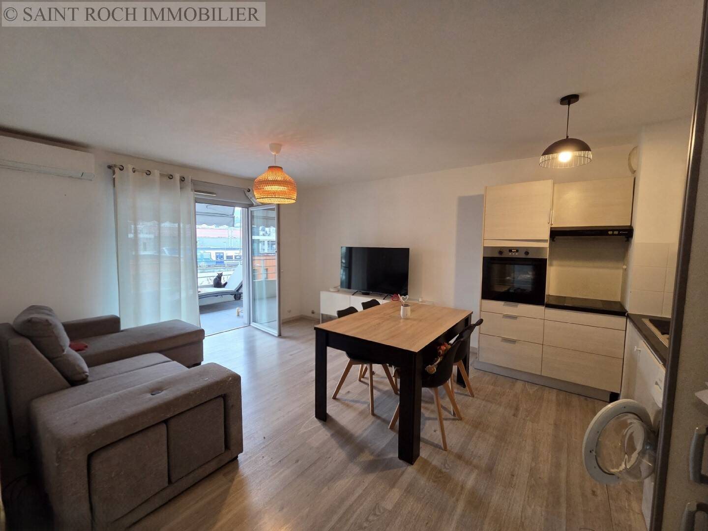 Appartement à louer, 57m², Nice