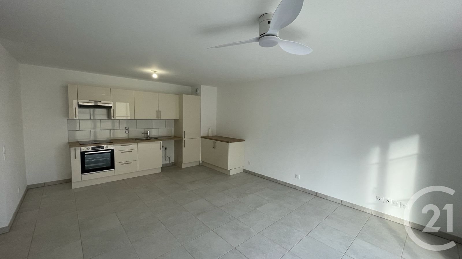 Appartement à louer, 65m², Roquefort-les-Pins