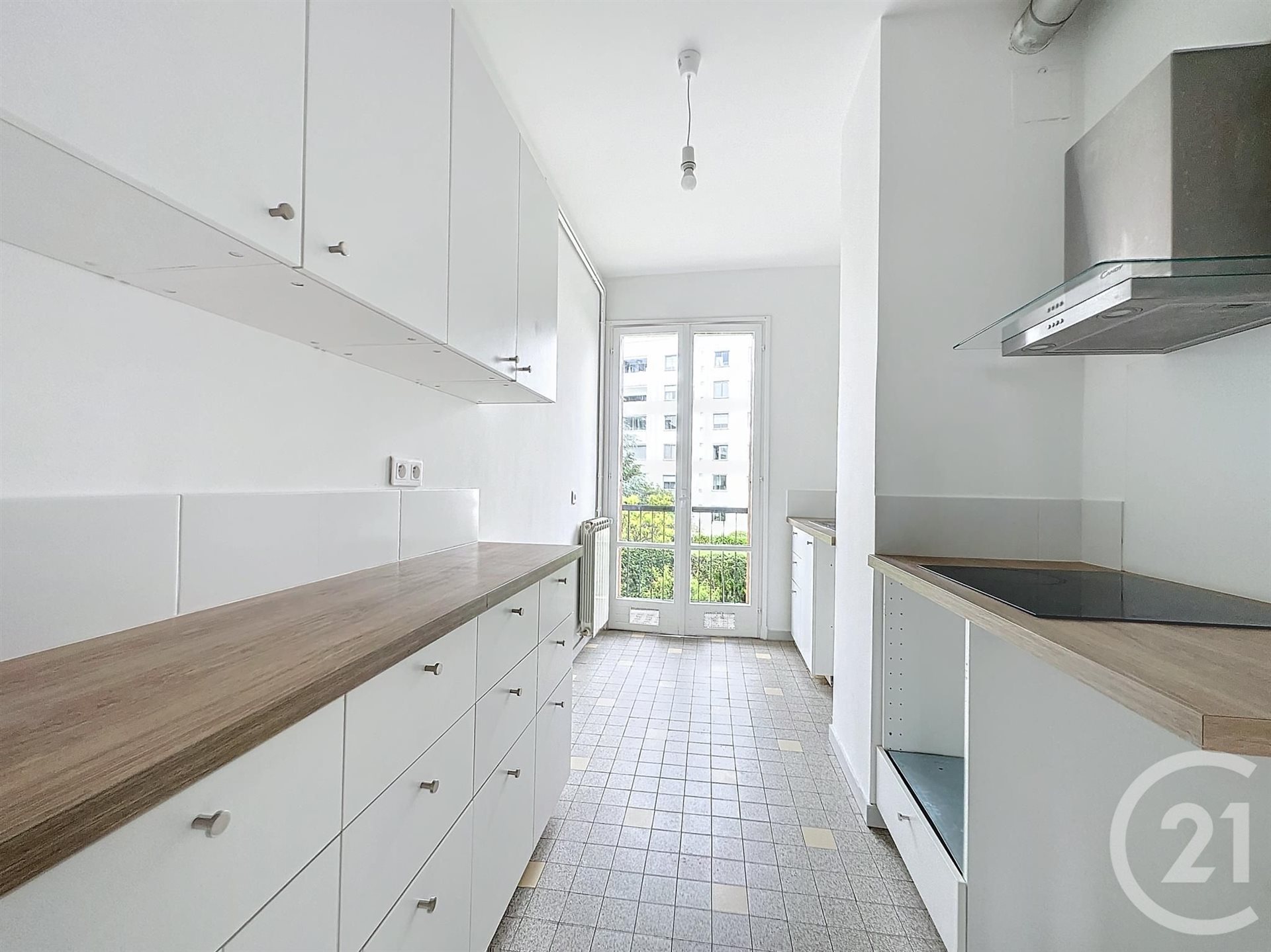 Appartement à louer, 83m², Nice